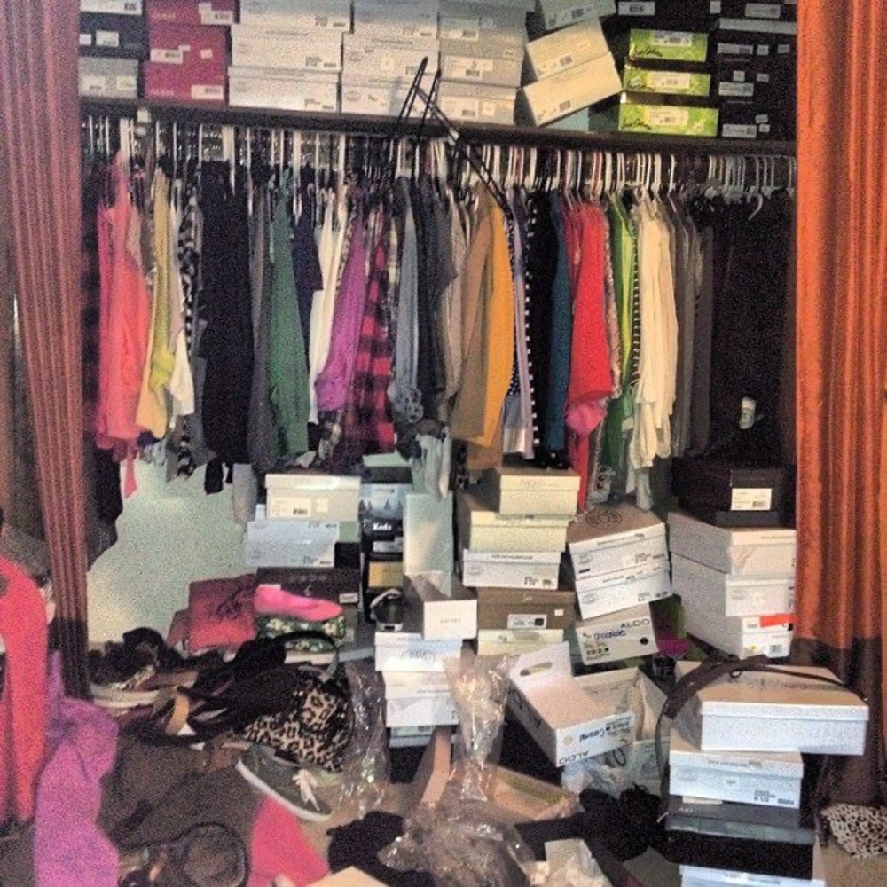 Lots of stuff to sell! Shopaholic Alert
